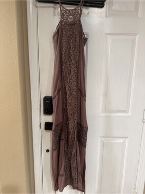 Bohemian Crochet Trim Maxi Dress in Dusty Mauve